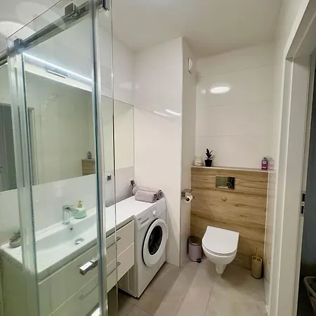 Letnica Comfort Parking Balkon Sauna Silownia *